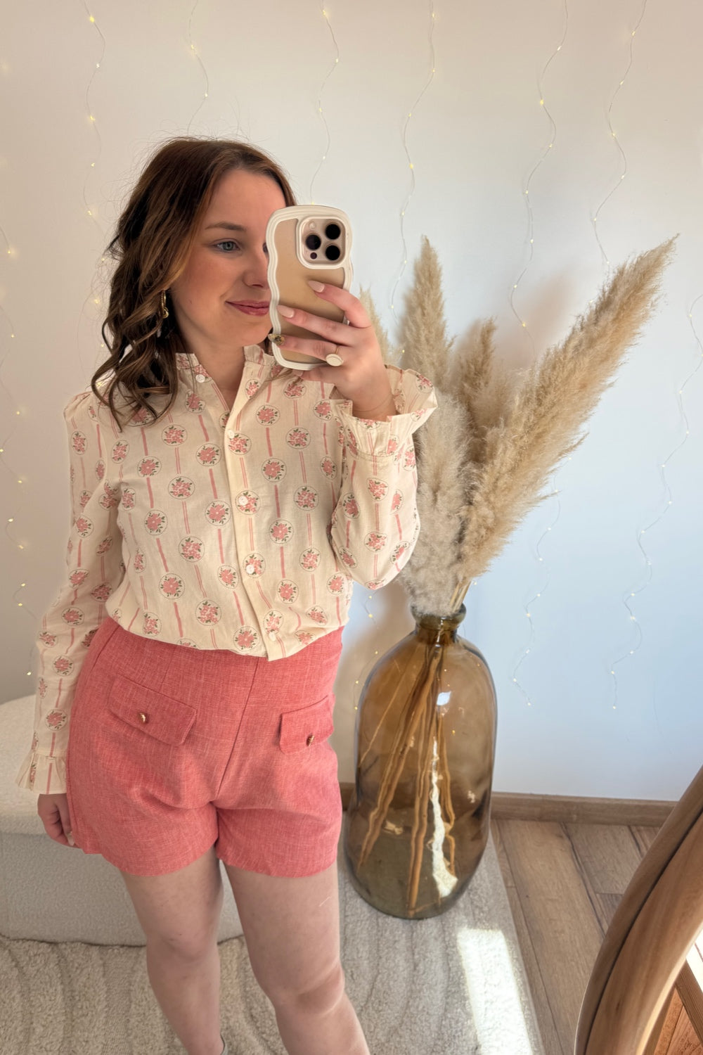 Short Rosa