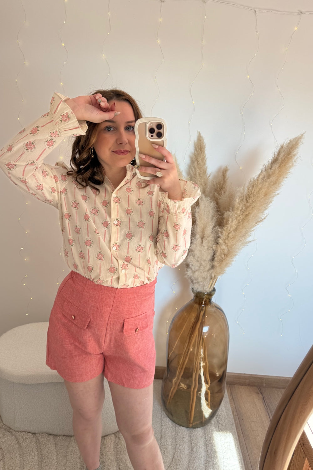 Short Rosa
