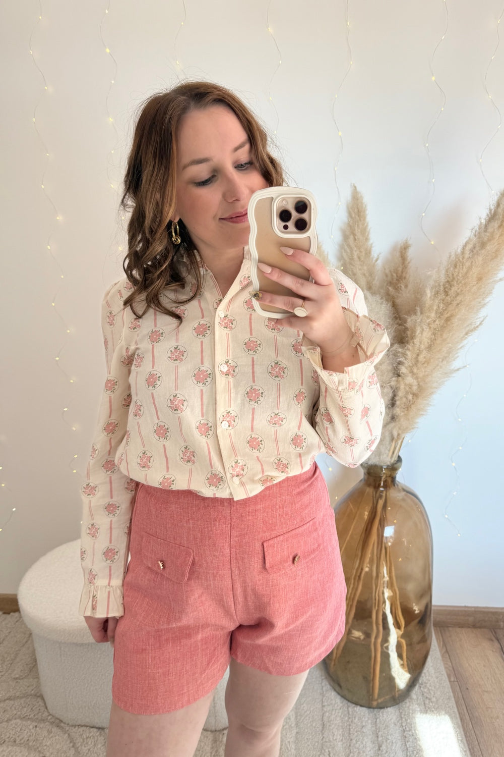 Short Rosa